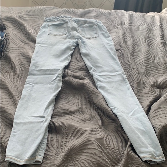 Jeans - Picture 2 of 4